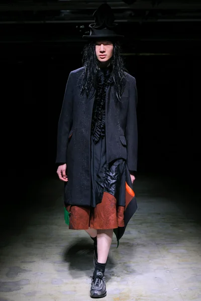 Look 9